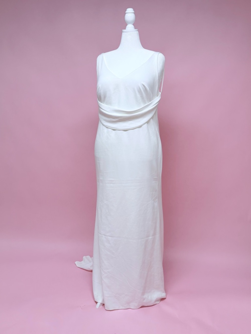 Miss Veil  White Sleeveless Minimalist Wedding Gown